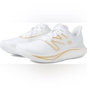 New Balance FuelCell Rebel v3 women’s size 10.5